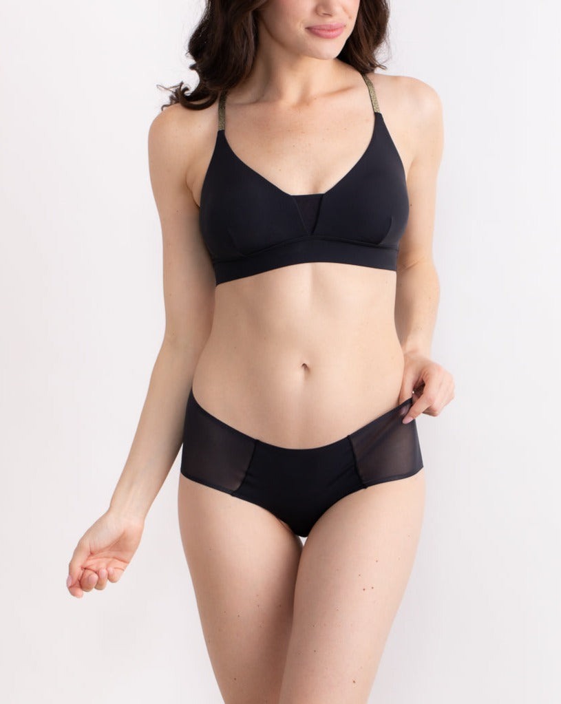 Uwila Warrior Happy Seams Underwear for Women  100% Seamless Underwear for  Working Out, Running and Yoga - grey - XS : : Fashion