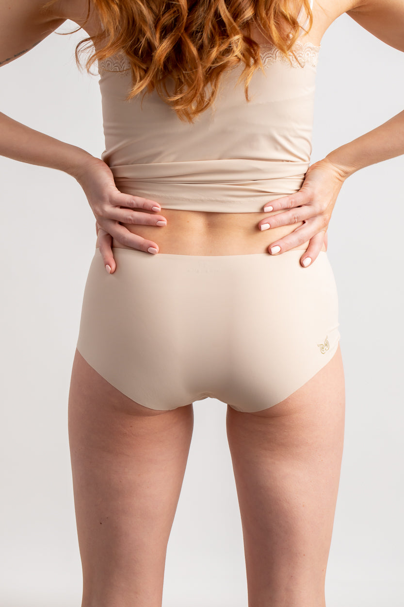 Uwila Warrior Happy Seams Underwear for Women  100% Seamless Underwear for Working  Out, Running and Yoga - grey - XS : : Fashion